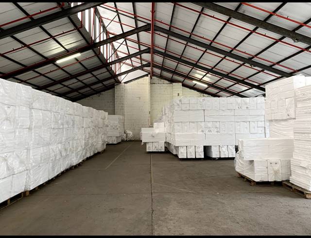 6,100M² FACTORY FOR SALE IN PAROW INDUSTRIAL